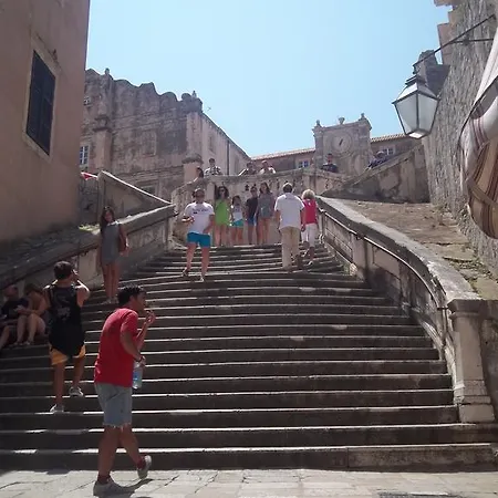 Bonbon شقة دوبروفينك