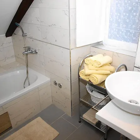 Apartment Bonbon *